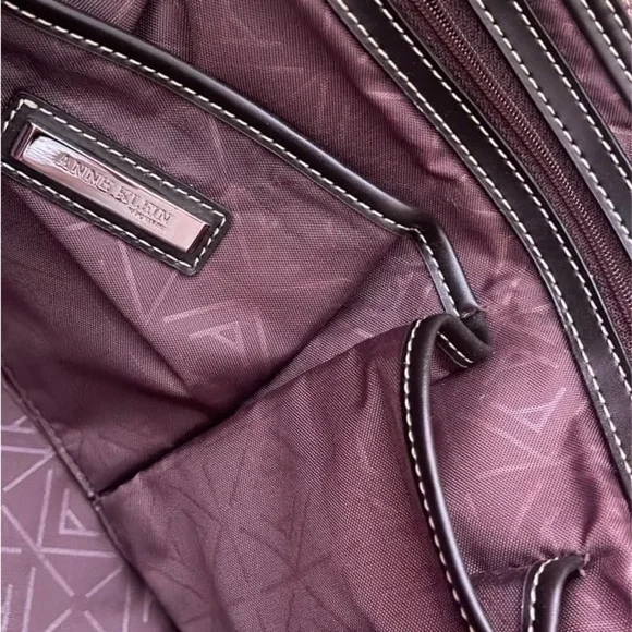 Large Anne Klein Tote/Carpetbag.